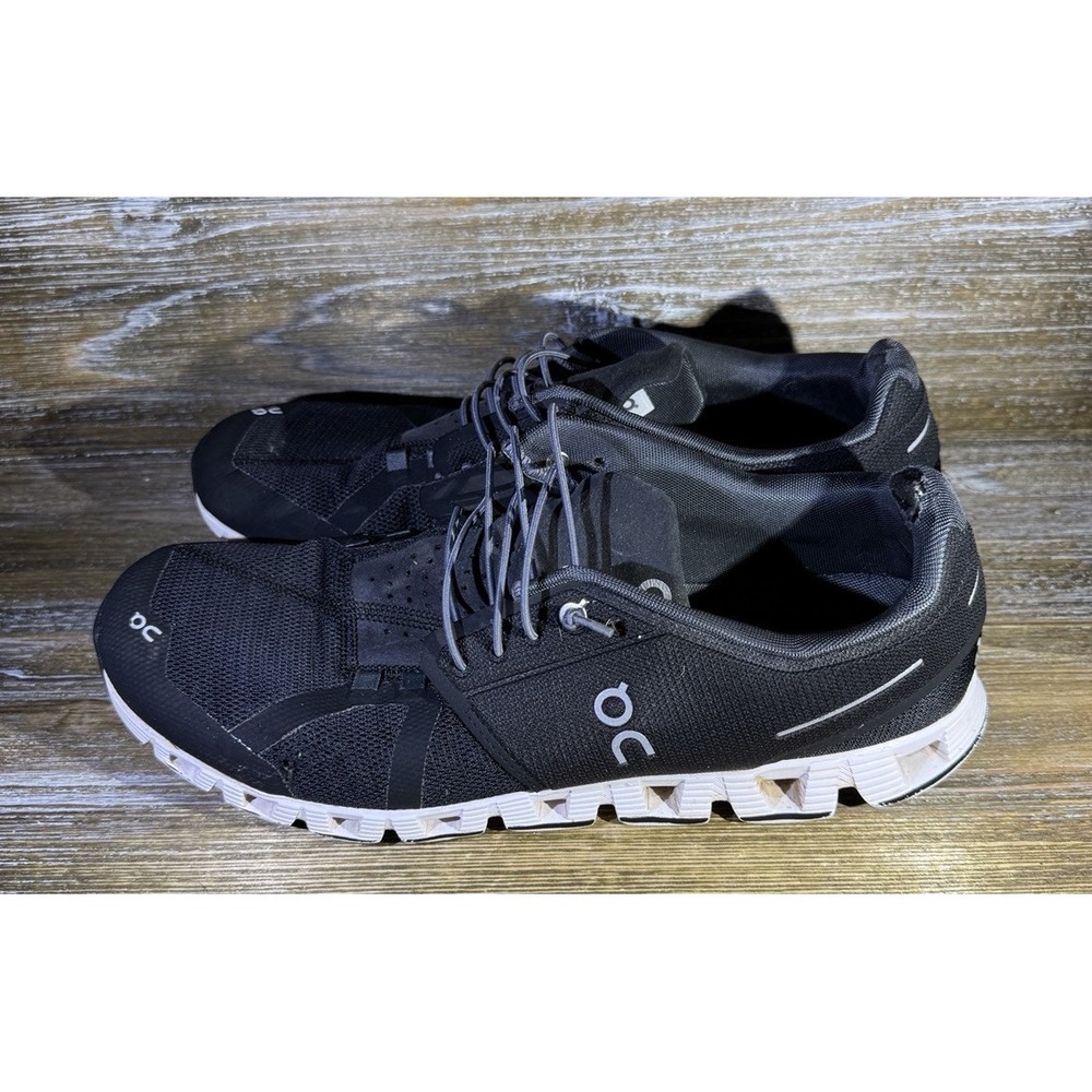 On Running Cloud 5 Shoes Black Athletic Shoes OnCloud 5 Men's Size 12 READ